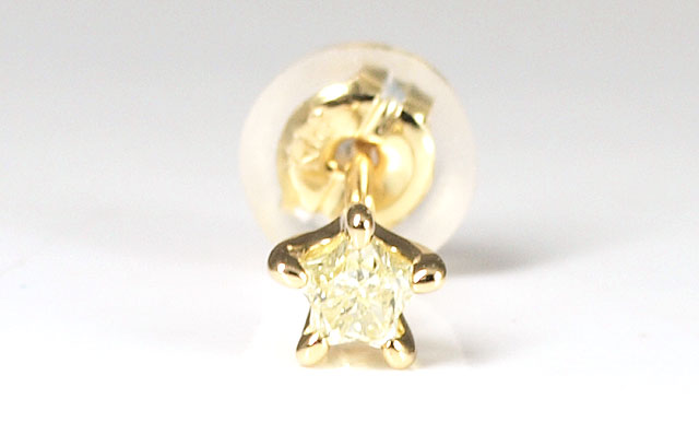 スターカット(星型)ダイヤモンド・片耳用ピアス画像