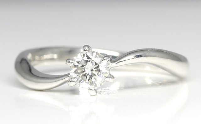 ダイヤモンド・リング(指輪)画像