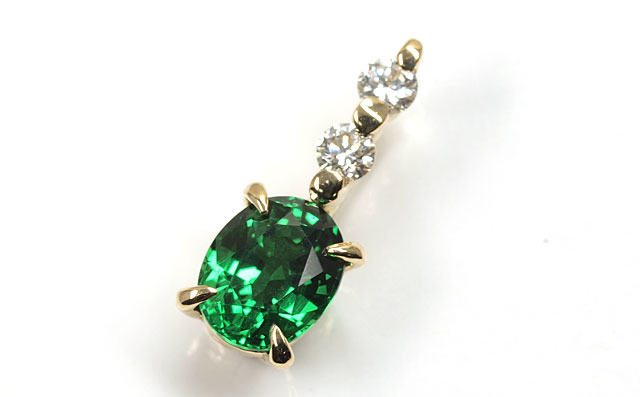 グリーンガーネット