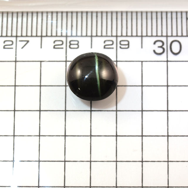 グリーン ダイオプサイド キャッツ アイ 石 ルース (裸石) 5.553ct