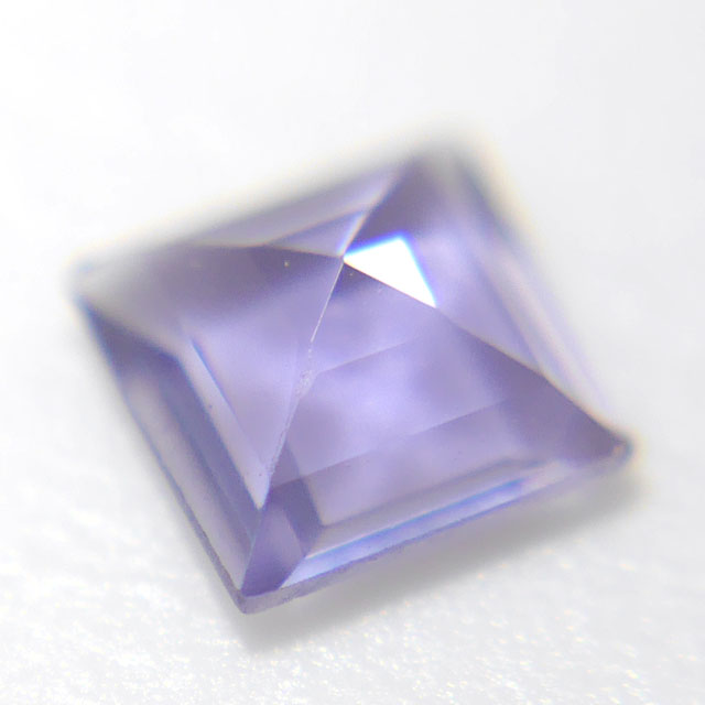 アイオライトルース