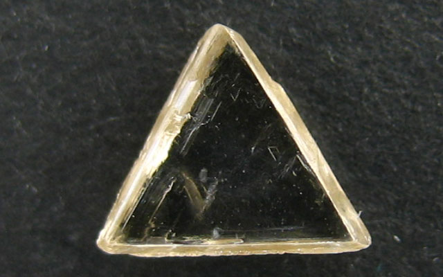 マクル・ダイヤモンド原石ルース画像