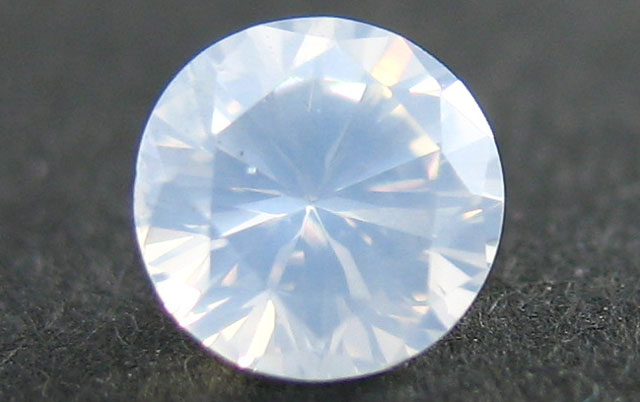 天然(ナチュラル)ファンシーホワイトダイヤモンド画像