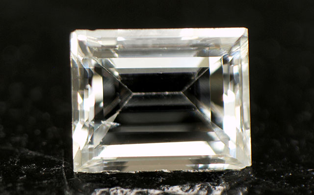 【 レクタングラー・ステップ・カット 】天然ダイヤモンドルース(裸石) 0.115ct,SI-2,Fカラー【 中央宝石研究所ソーティング袋付 】【  送料無料 】