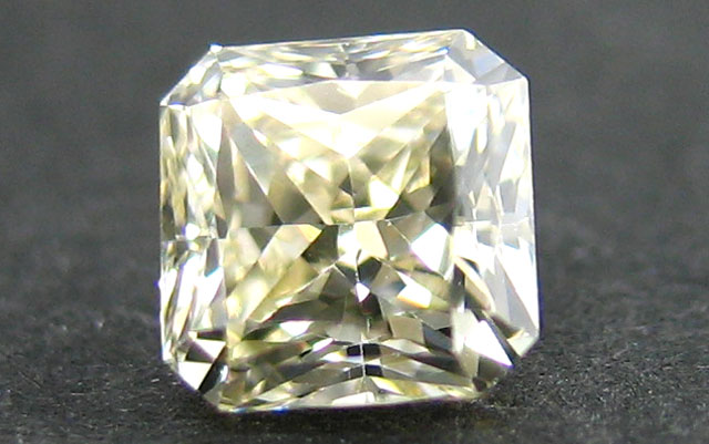 天然（ナチュラル）Q-Rカラーダイヤモンド ルース画像