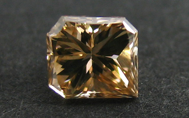 ナチュラルブラウンダイヤモンド画像