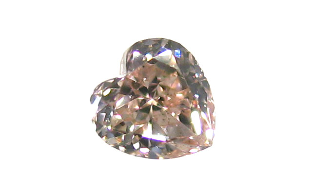 ハートカット ピンクダイヤモンド