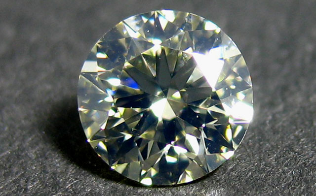 天然（ナチュラル）Q-Rカラーダイヤモンド ルース画像