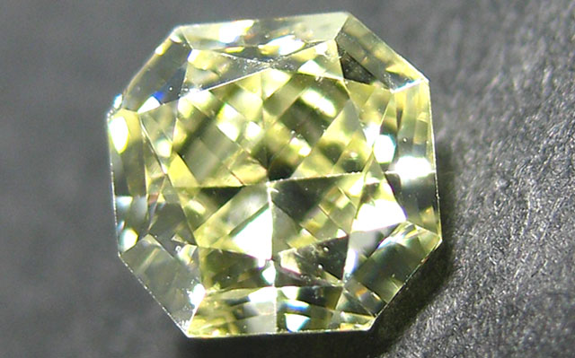 天然（ナチュラル）X-Yカラーダイヤモンド ルース画像