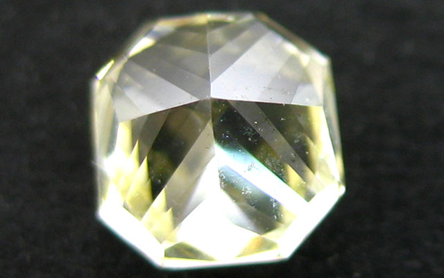 X-Yカラー】 イエローダイヤモンド ルース 0.559ct VS-1 【D～Z