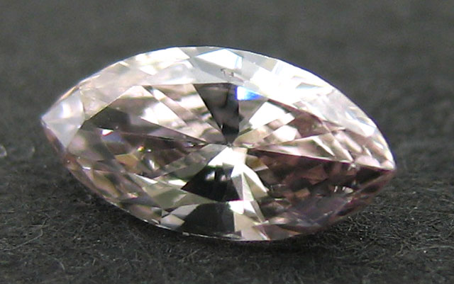 ピンクブラウンダイヤ ルース 0.140ct 【マーキースカット、薄いアズキ  