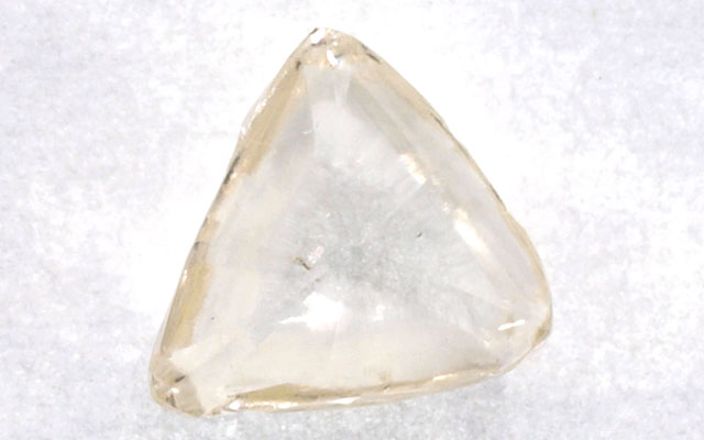 マクル・ダイヤモンド原石ルース画像