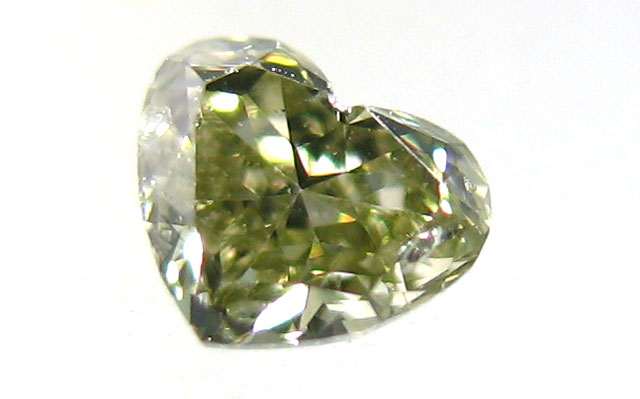 天然カメレオンダイヤモンド画像　（イエローダイヤモンド）