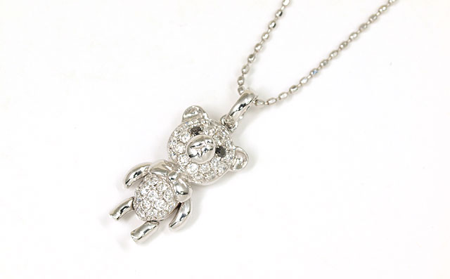 テディベアペンダントネックレス