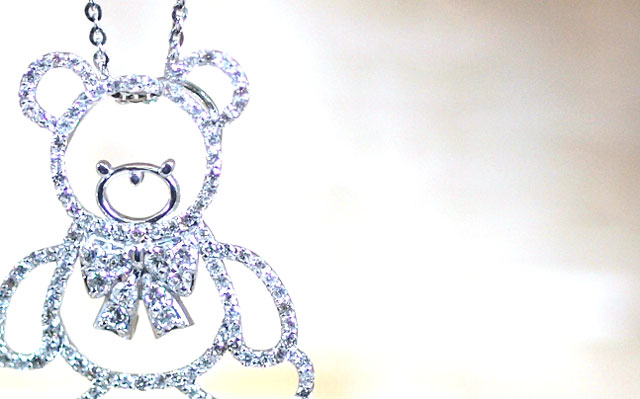 テディベア・ダイヤモンド・ペンダントネックレス画像