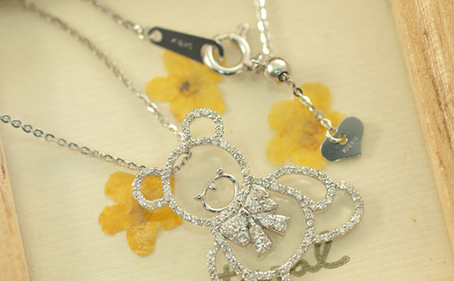 テディベア・ダイヤモンド・ペンダントネックレス画像