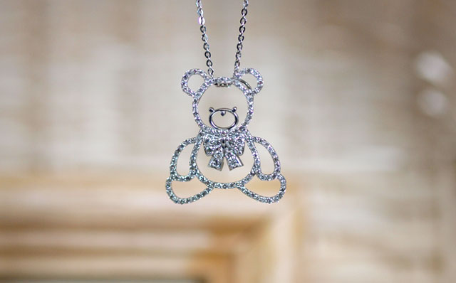 テディベア・ダイヤモンド・ペンダントネックレス画像