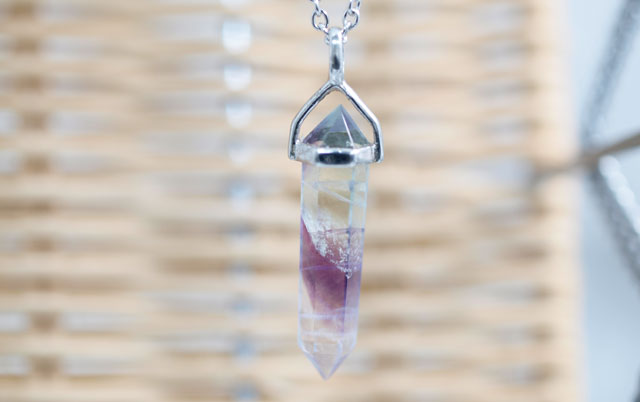 パーティ・カラード・フルオーライト(フローライト)画像