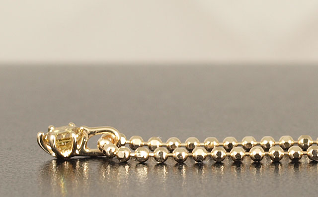 イエローダイヤペンダントネックレス