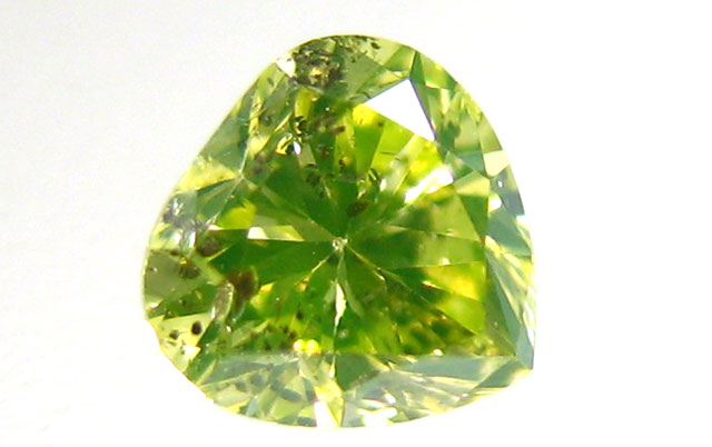 天然(ナチュラル)グリーンイエローダイヤモンド画像
