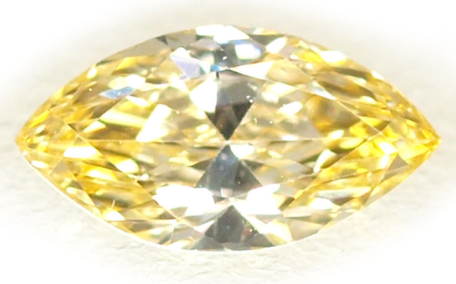 天然(ナチュラル)バイカラー風・イエローダイヤモンド画像