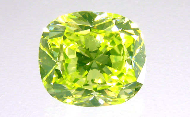 グリーン・イエローダイヤモンド ルース 0.62ct 【 美しいバスクリン