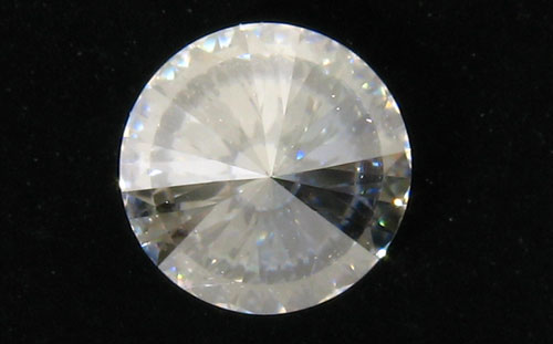 ダイヤモンド  ルース  114面カット  希少 114面カットダイヤモンド ルース 0.319ct 【 虹色に輝く、眩い