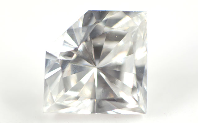 ペンタゴナル・モディファイドブリリアントカットダイヤモンド画像