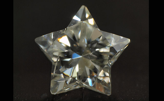 星型ダイヤモンド ルース 0.534ct, L ( Faint Yellow ), SI-2 【 スター・ブリリアント・カット。レアな星型のダイヤ。 】 ピンクダイヤモンド、カラーダイヤ