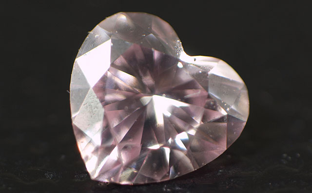 ピンクダイヤモンドルース画像