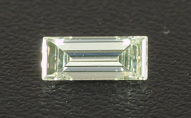 イエローグリーンダイヤモンドルース画像