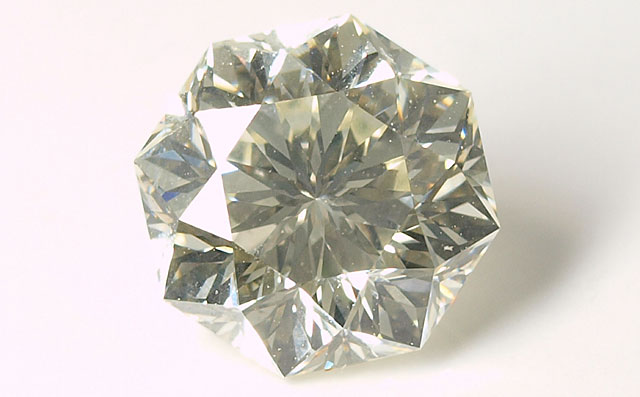 N-Oカラーダイヤモンド ルース 1.277ct 【 八角形。溢れんばかりの光に 
