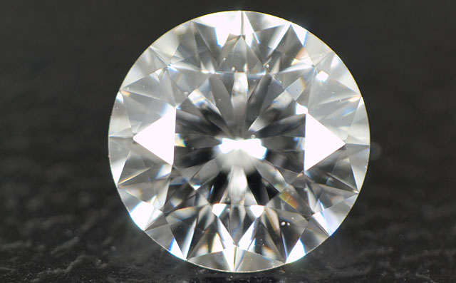 最終値下げ✨良質天然石ダイヤ　ブリリアントカット ダイヤモンド ルース 0.292ct, E, VS-1, 74面体カット 【中央