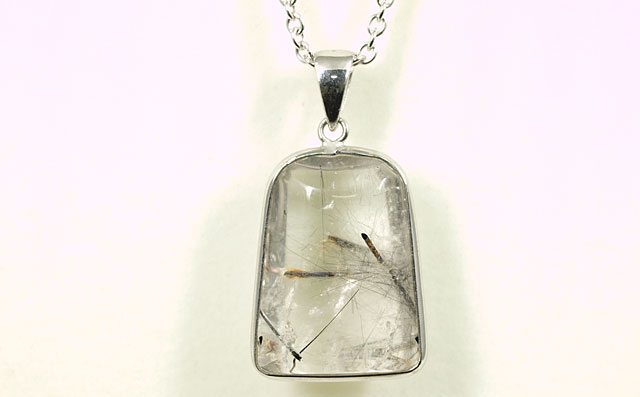 トルマリンレイテッド・クォーツ