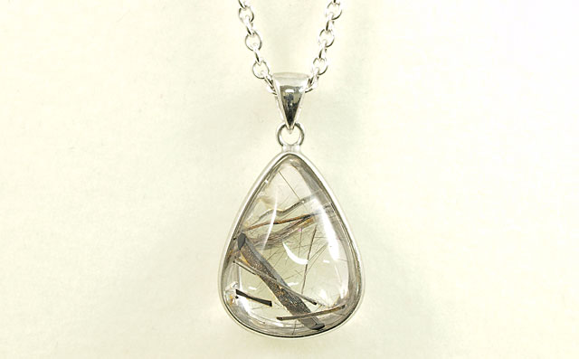 トルマリンレイテッド・クォーツ