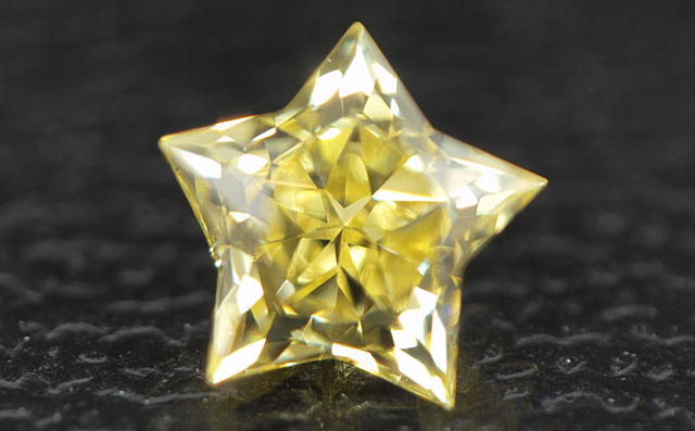 スターブリリアントカット(星型)ダイヤモンド画像