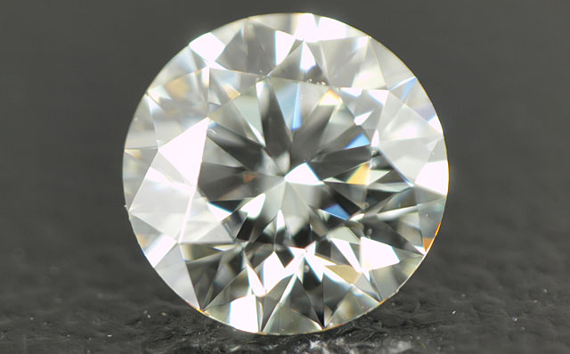 グリーンダイヤモンドルース画像