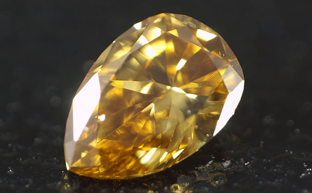 天然(ナチュラル)イエローダイヤモンド画像