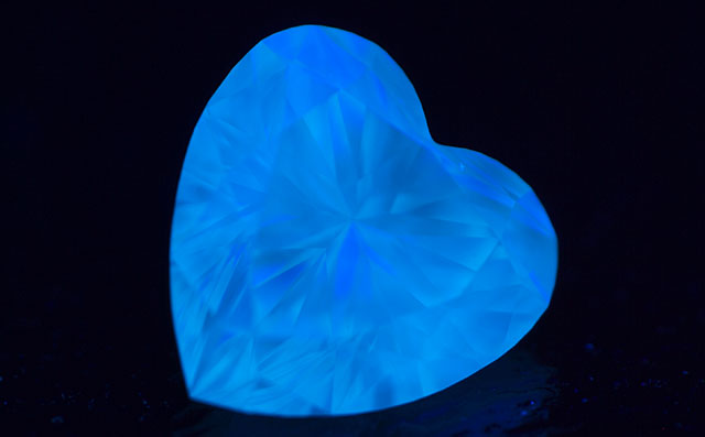 ピンクダイヤモンドルース画像