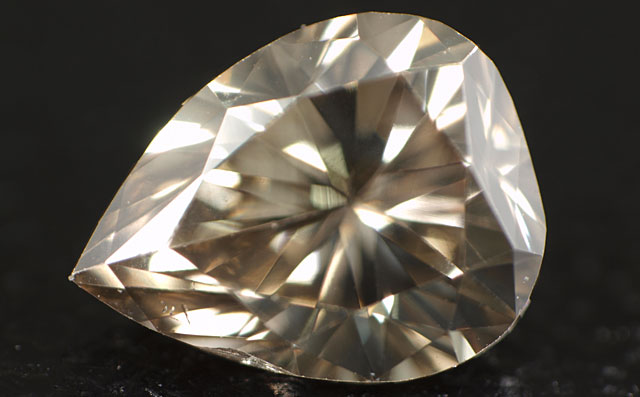 ナチュラル(天然)ブラウンダイヤモンド　画像