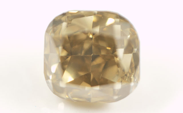 天然(ナチュラル)イエローダイヤモンド画像