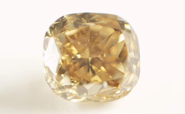 天然(ナチュラル)イエローダイヤモンド画像