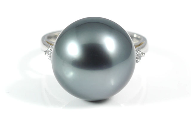 黒蝶真珠 14mmアップ リング(指輪) プラチナ900 ダイヤモンド : 0.13ct