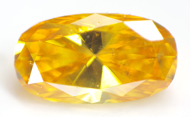 インテンスイエローダイヤモンドルース画像