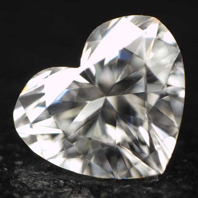 Dカラーダイヤモンドルース画像