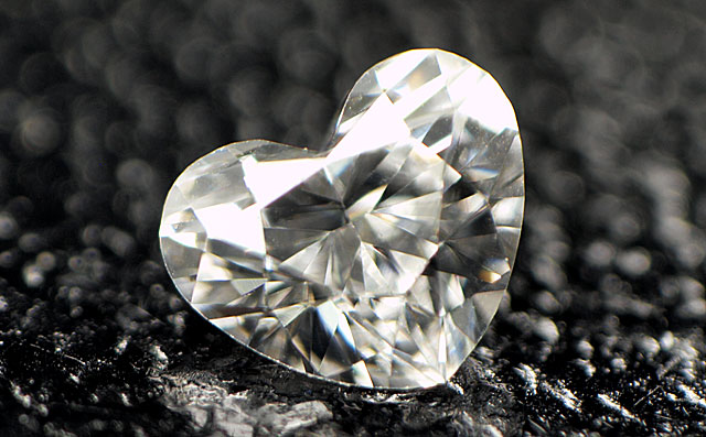 ダイヤモンドルース画像