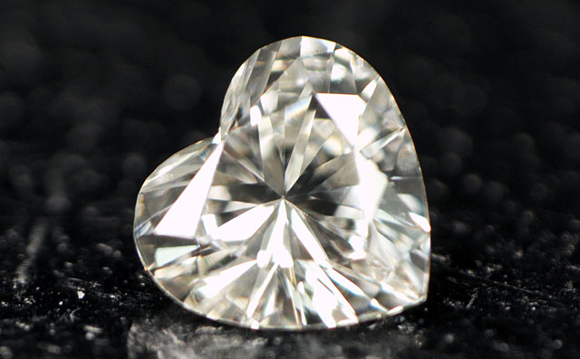 ダイヤモンドルース画像