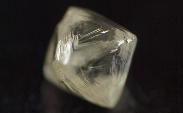 ダイヤモンド原石ルース画像