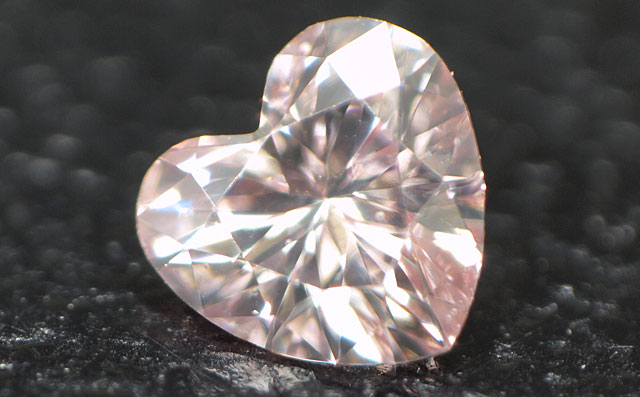 ハートシェイプ 天然ピンクダイヤモンド ルース(裸石) 0.059ct, VS2