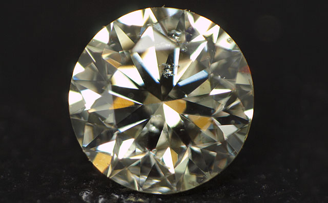 天然カメレオンダイヤモンド画像